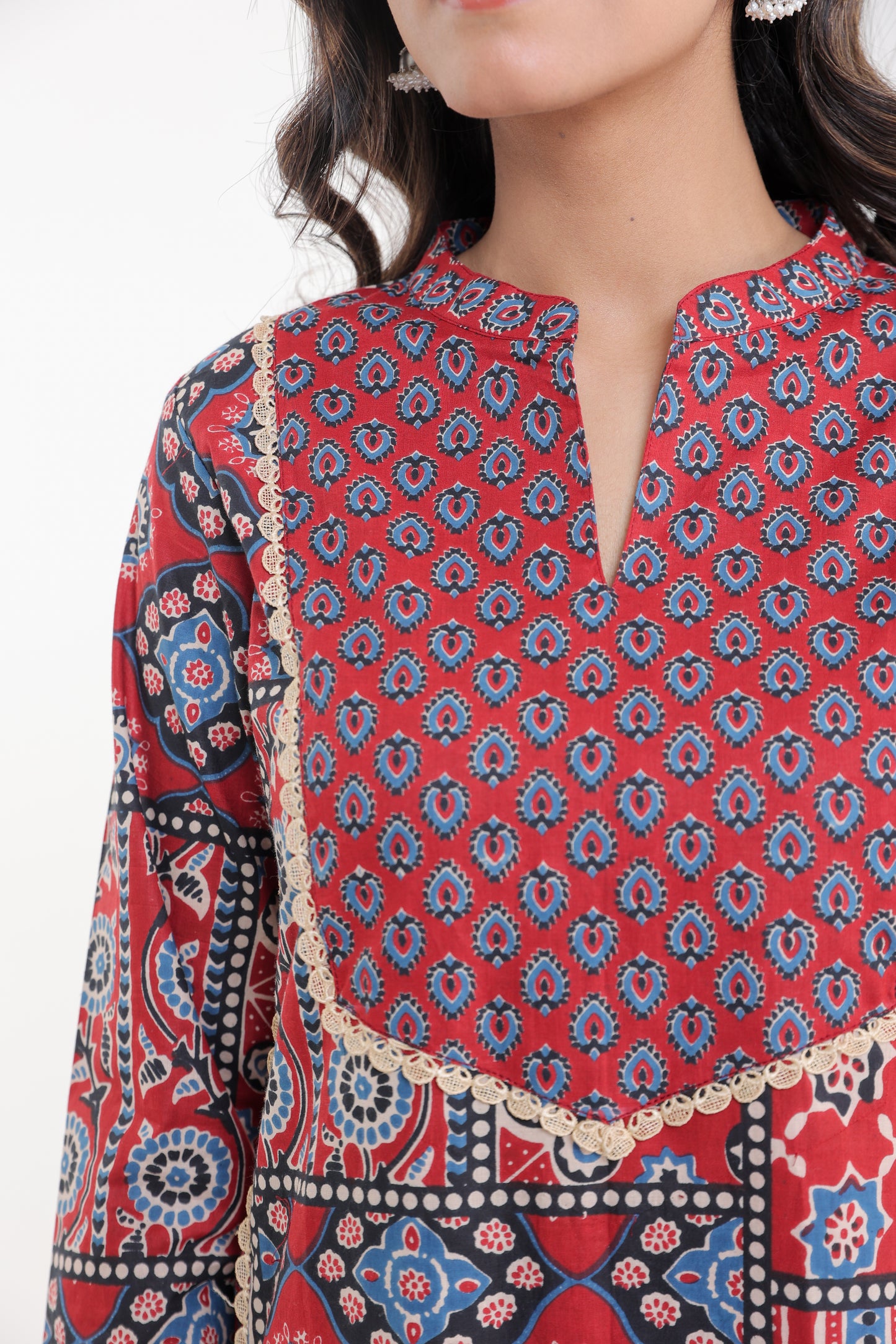 COTTON MANDALA FLORAL MOTIFS WITH LACE YOKE KURTA SET IN CRIMSON RED