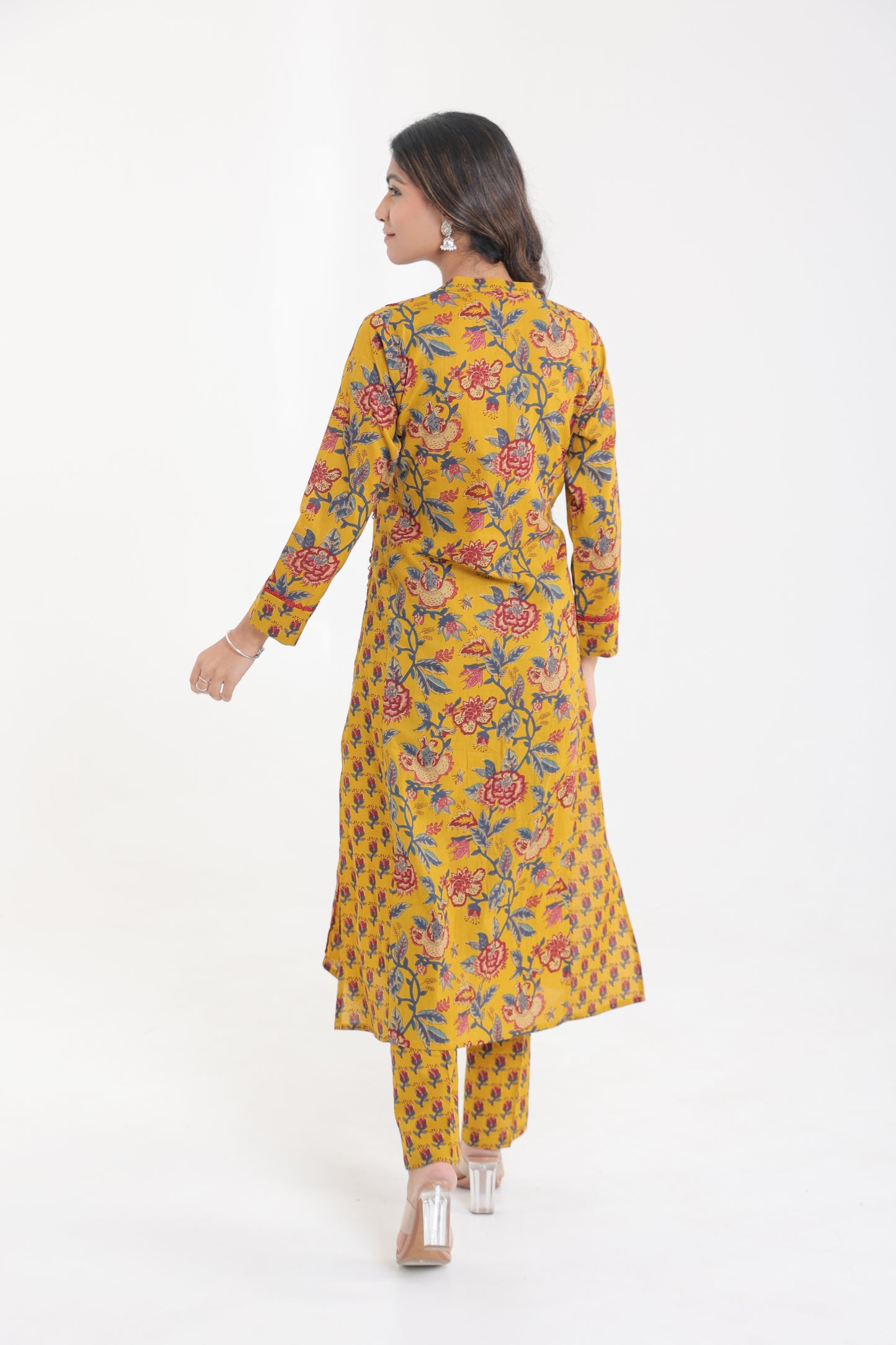 COTTON VINTAGE FLORAL MOTIF WITH LACE YOKE KURTA SET IN MUSTARD YELLOW