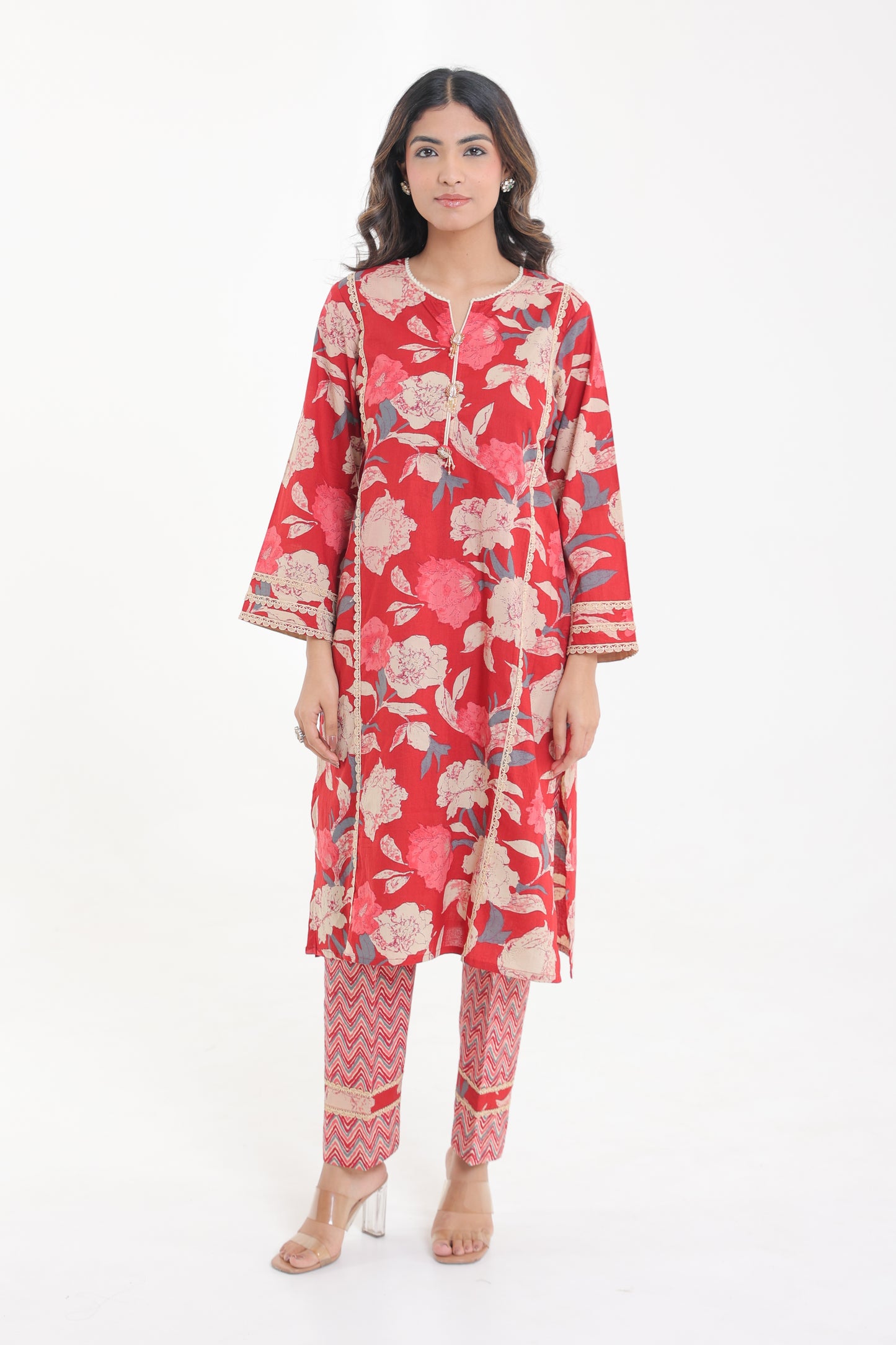 COTTON VINTAGE FLORAL MOTIFS WITH LACE GOLDEN BUTTON KURTA SET IN CRIMSON RED