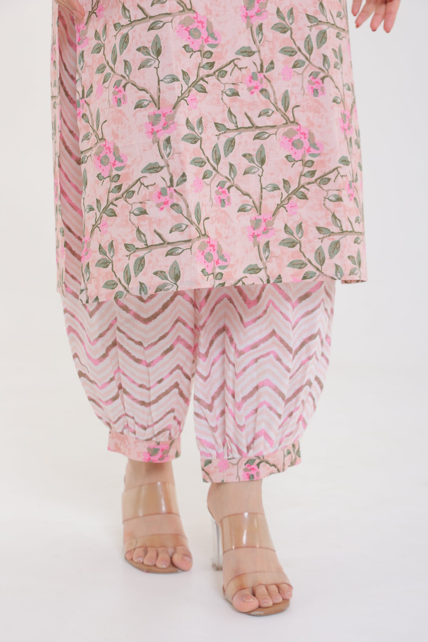 COTTON PINK ROSE MOTIFS WITH YOKE LACE GOTA BUTTON KURTA SET WITH AFGHANI SALWAR IN PASTEL LIGHT PINK