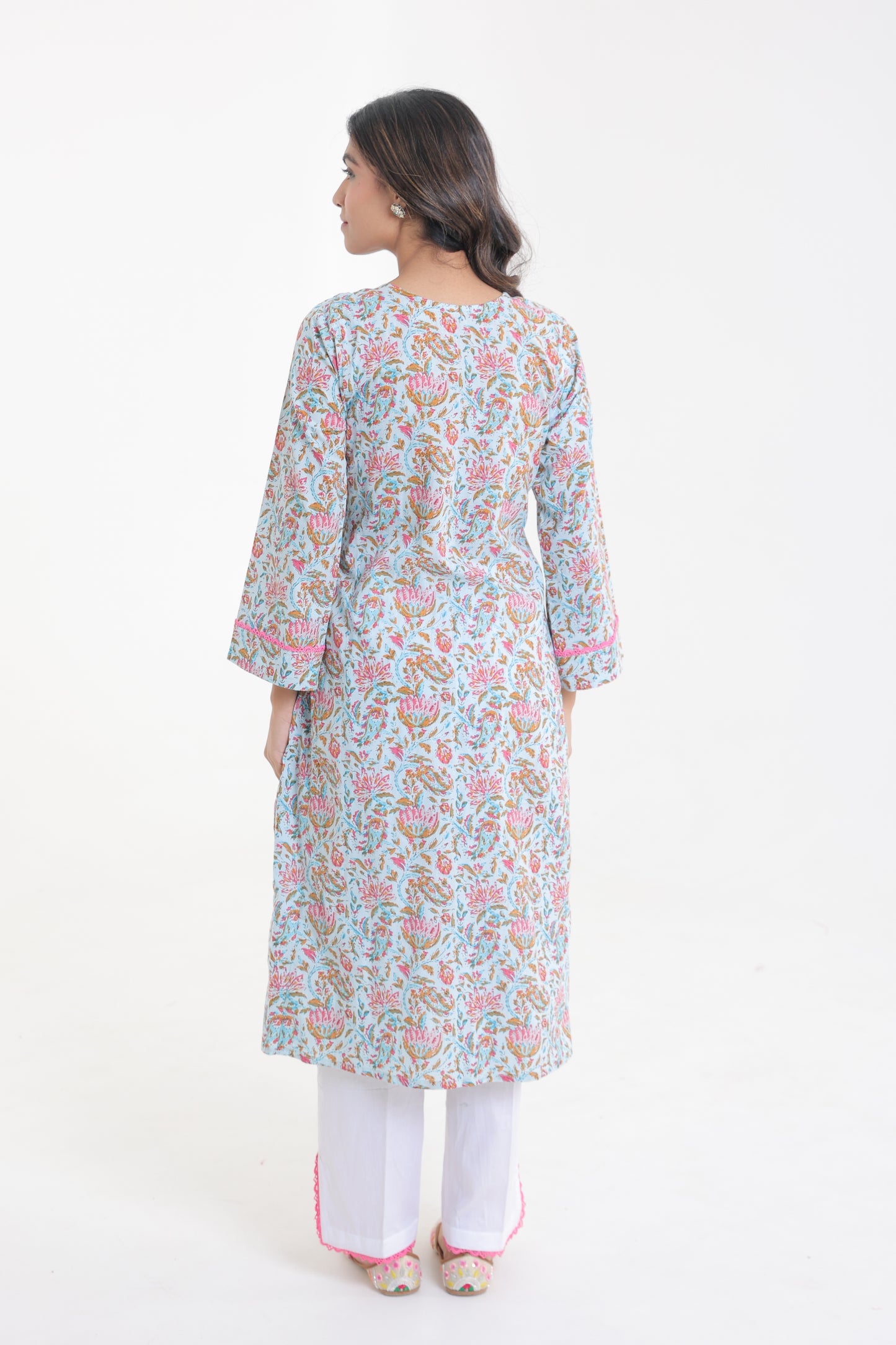 COTTON DITSY FLORAL MOTIFS WITH LACE YOKE KURTA SET IN POWDER BLUE