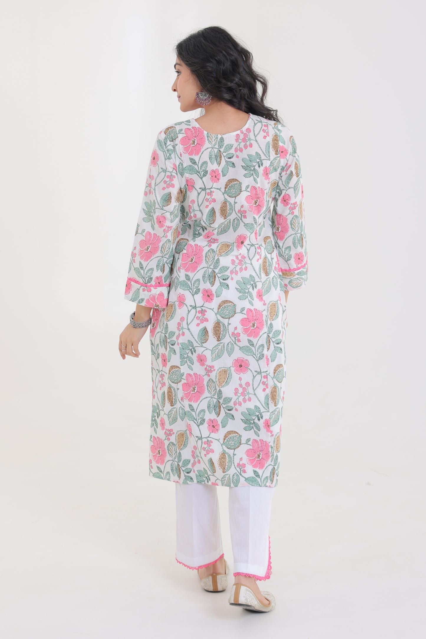 PURE COTTON BOTANICAL FLORAL MOTIFS WITH LACE YOKE KURTA SET IN WHITE WITH PINK FLOWERS