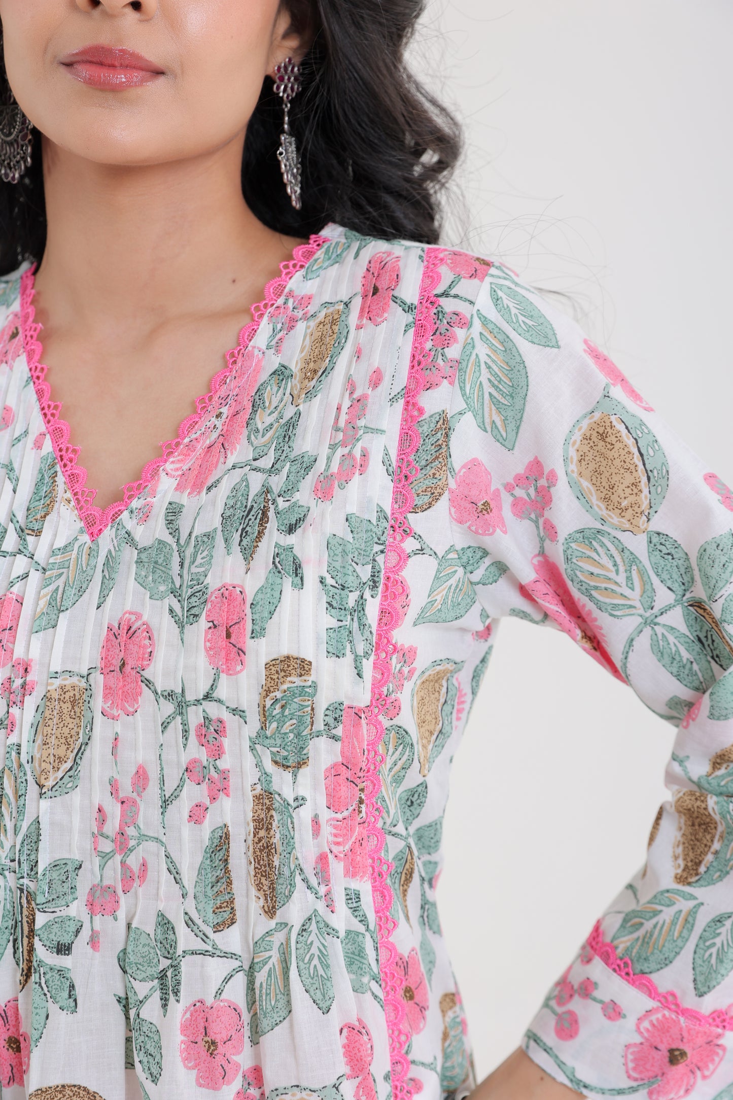 PURE COTTON BOTANICAL FLORAL MOTIFS WITH LACE YOKE KURTA SET IN WHITE WITH PINK FLOWERS