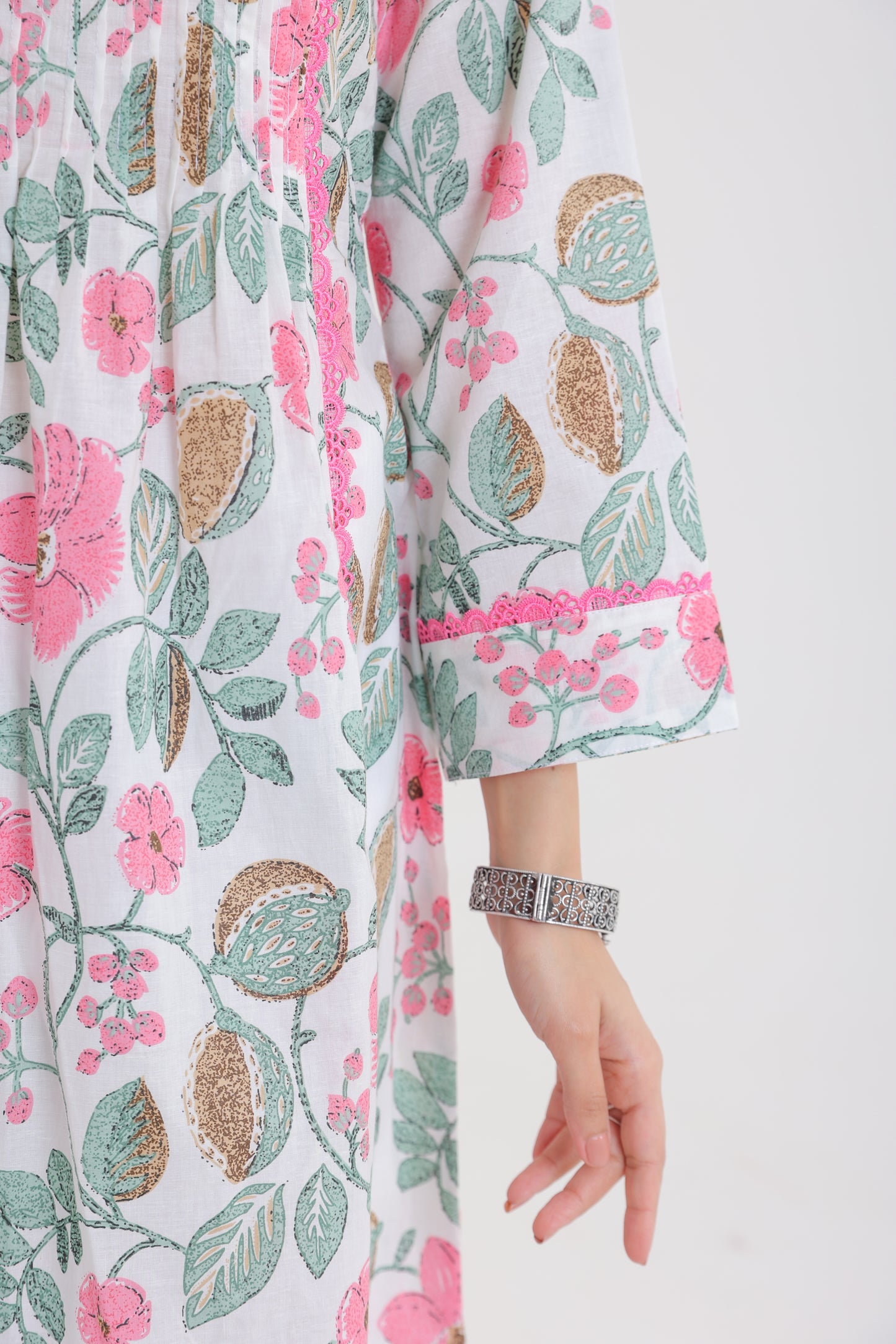 PURE COTTON BOTANICAL FLORAL MOTIFS WITH LACE YOKE KURTA SET IN WHITE WITH PINK FLOWERS