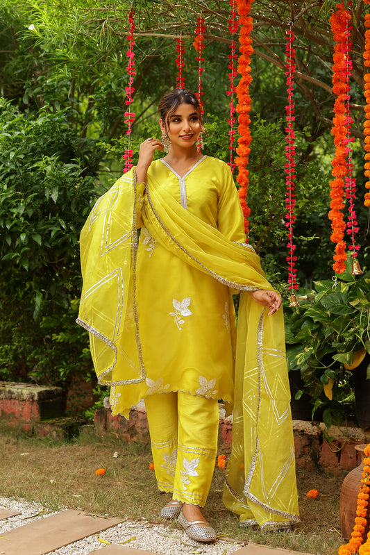 Lemon Zest Organza Kurta Set with Gota Work and Dupatta