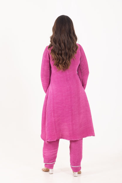 Jashn- Magenta Pink Pleated Suit Set