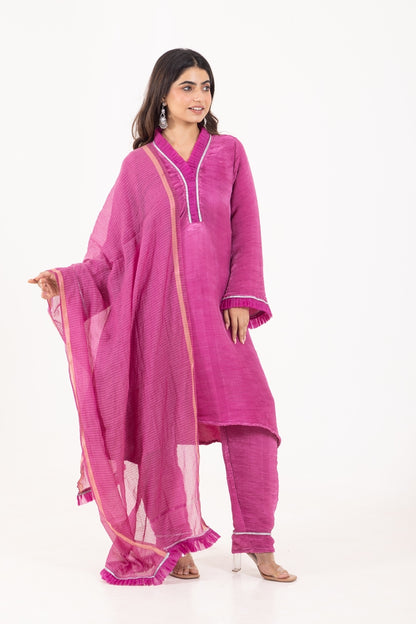 Jashn- Magenta Pink Pleated Suit Set