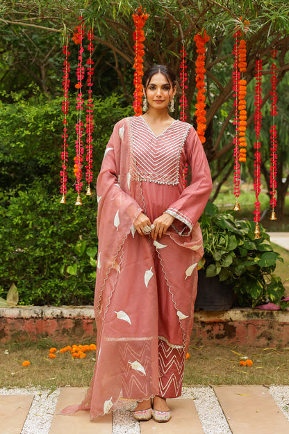 Mulberry Blush Organza Kurta Set with Intricate Gota Embroidered Dupatta