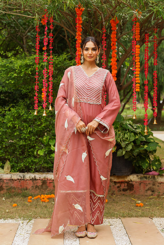Mulberry Blush Organza Kurta Set with Intricate Gota Embroidered Dupatta