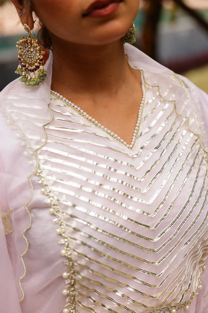 Pastel Bloom Pink Organza Kurta Set with Intricate Gota Embroidered Dupatta