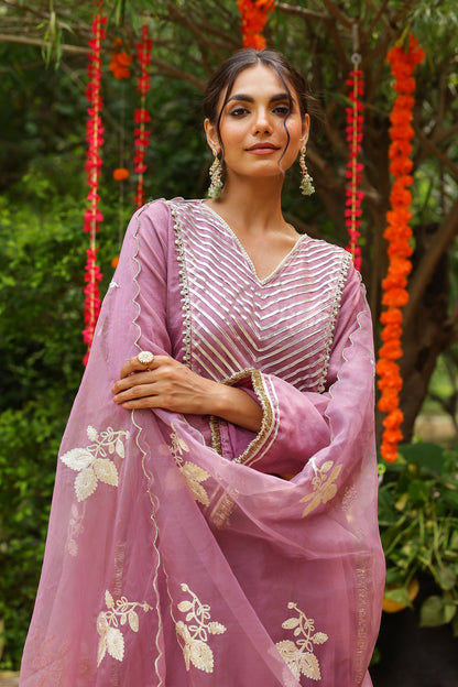 Lavender Mist Organza Kurta Set with Exquisite Gota Embroidered Dupatta