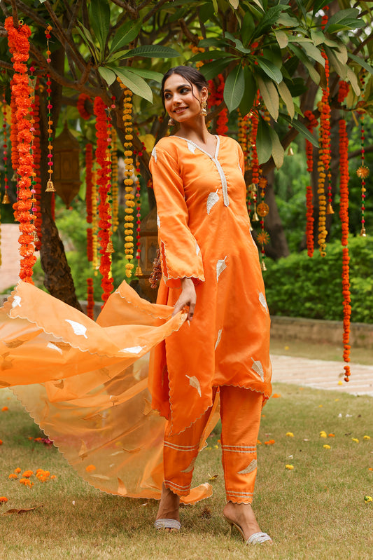 Saffron Organza Kurta Set with Exquisite Gota Embroidered Dupatta