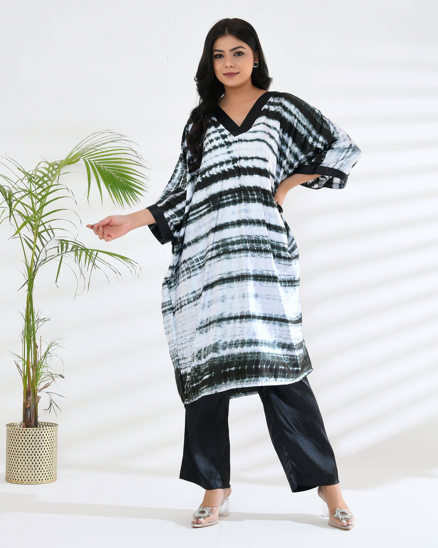 Noir Kaftan