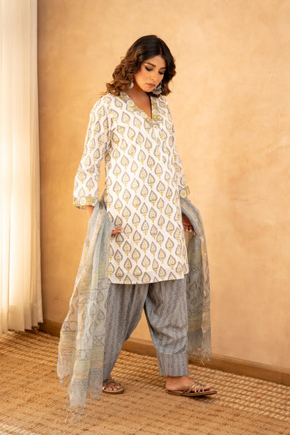 Grey Floral Cotton Suit Set with Farshi Salwar