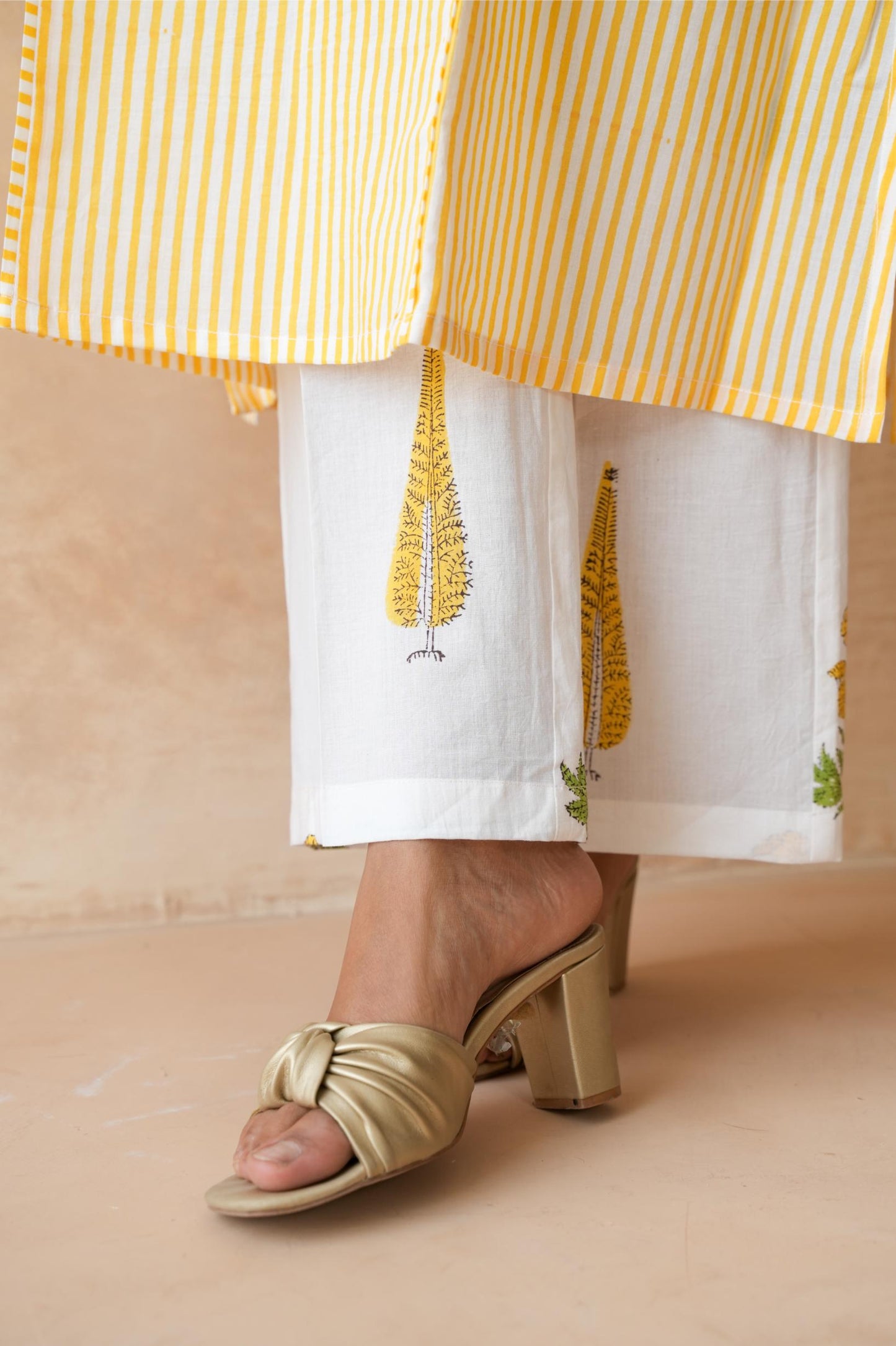 Kanak Yellow Kurta Set