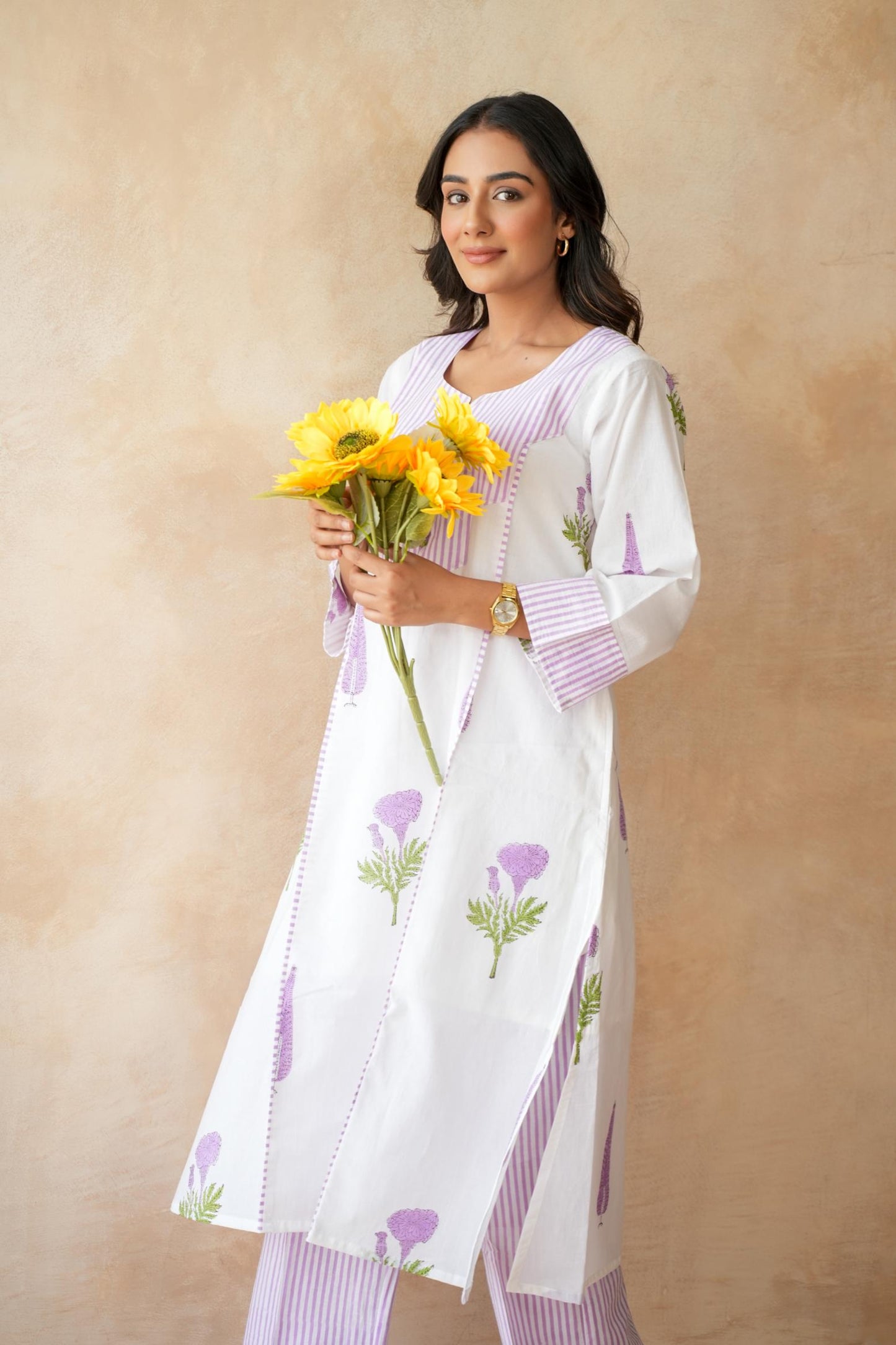 Roohani Lavender Kurta Set