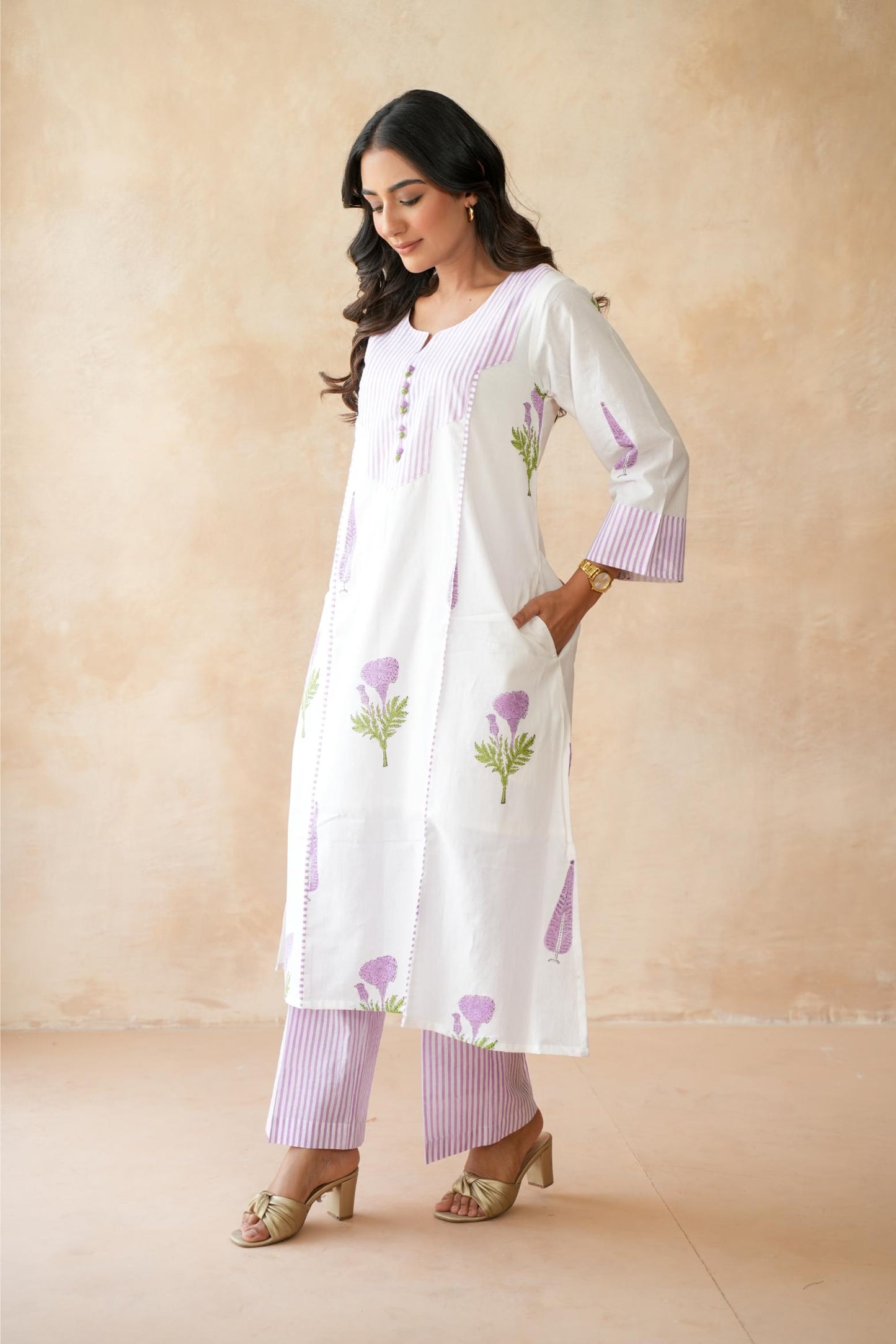 Roohani Lavender Kurta Set