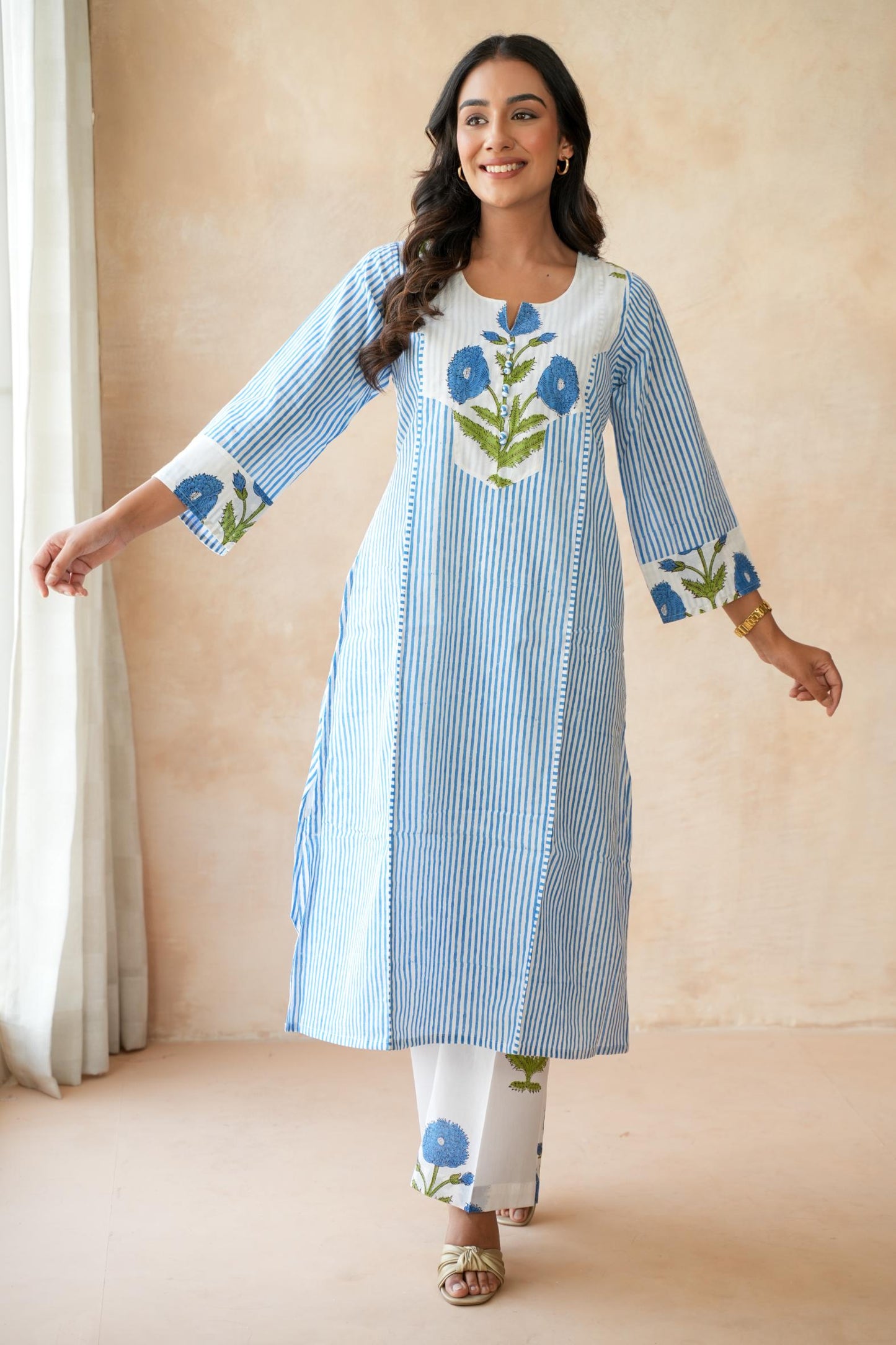 Neel kamal Blue Kurta Set
