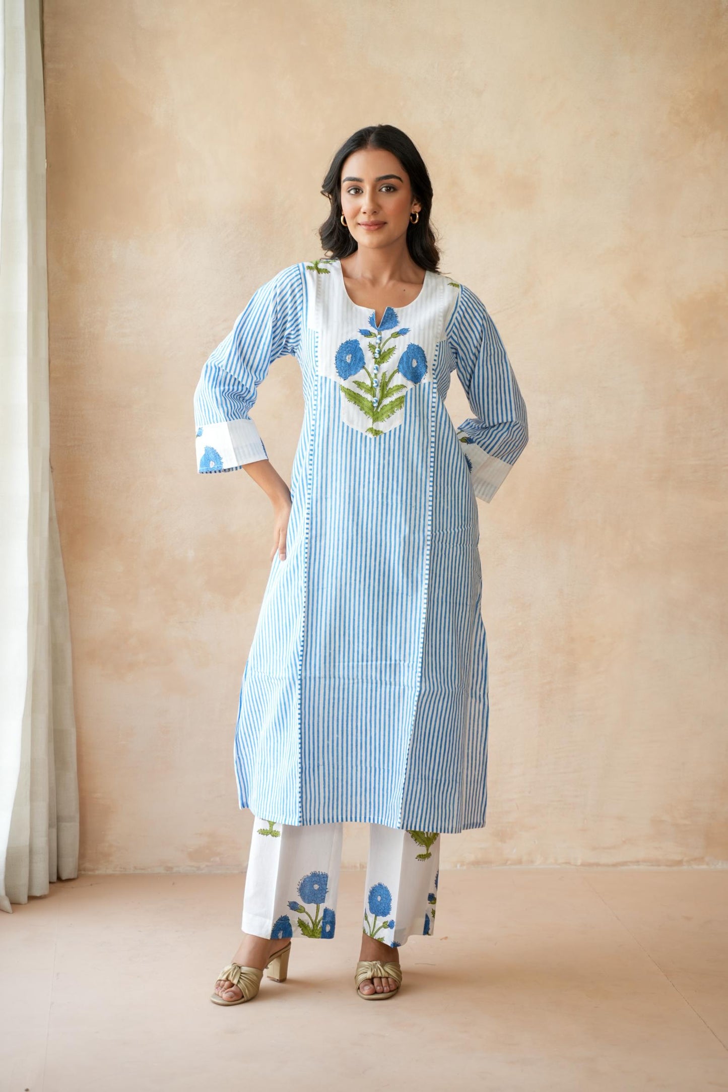 Neel kamal Blue Kurta Set