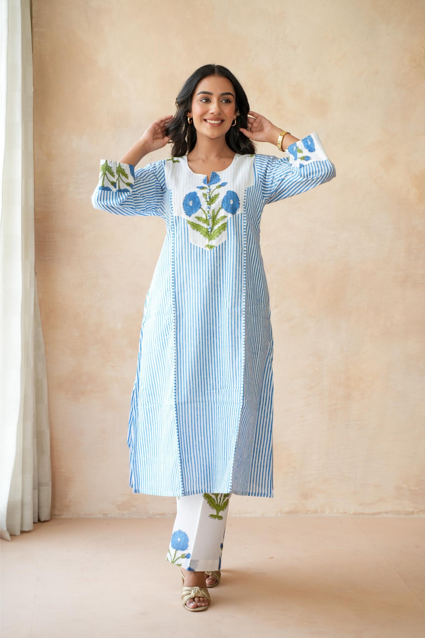 Neel kamal Blue Kurta Set