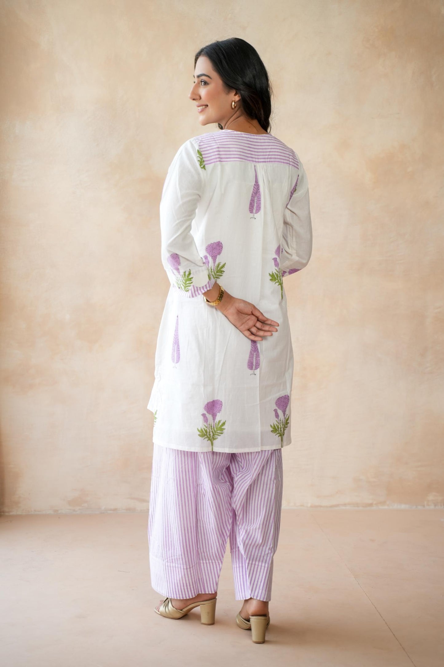 Firoza Farshi Kurta Set