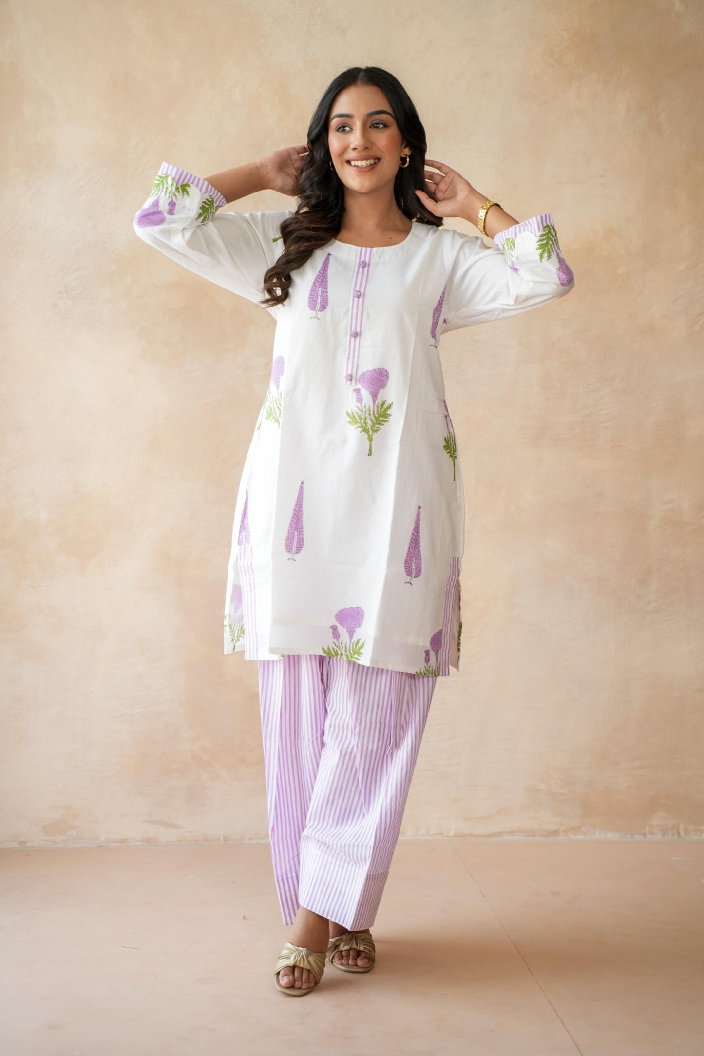 Firoza Farshi Kurta Set