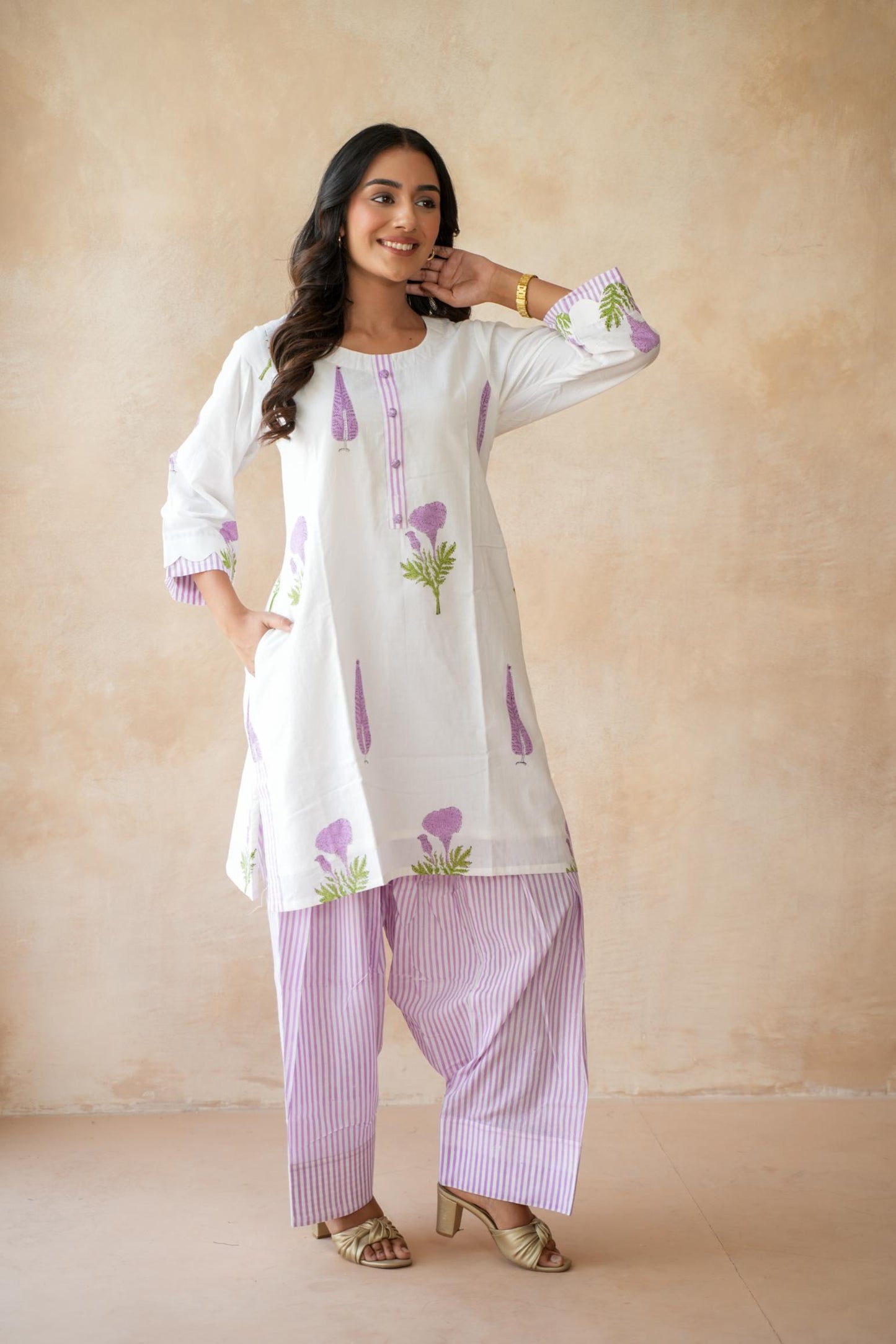 Firoza Farshi Kurta Set