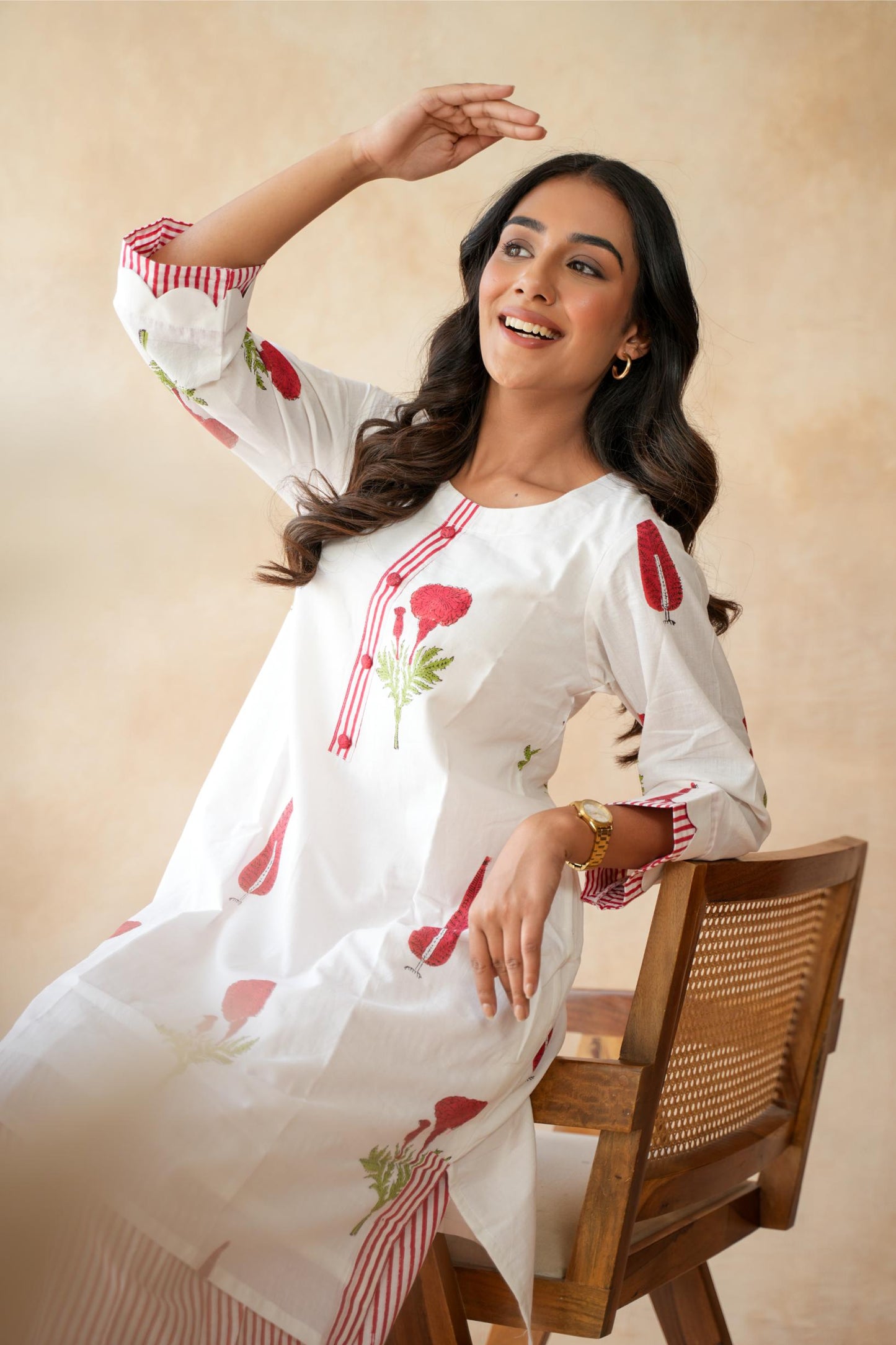 Gulnaar Farshi Kurta Set