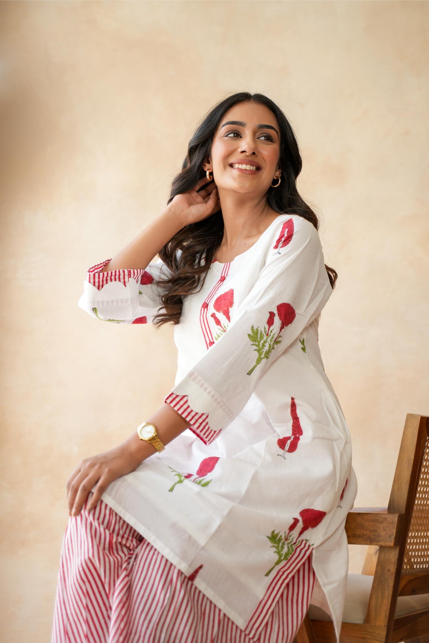 Gulnaar Farshi Kurta Set