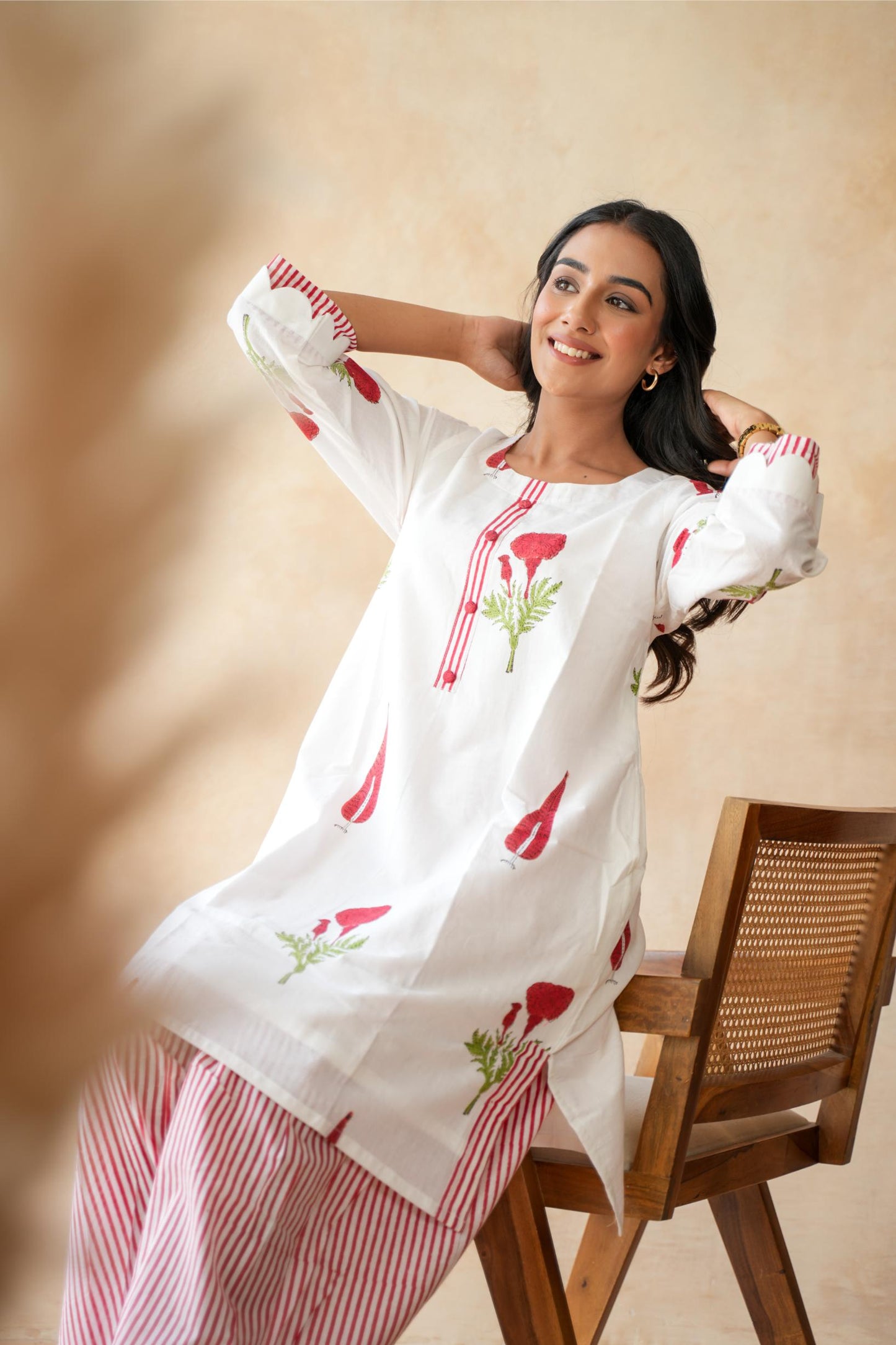 Gulnaar Farshi Kurta Set