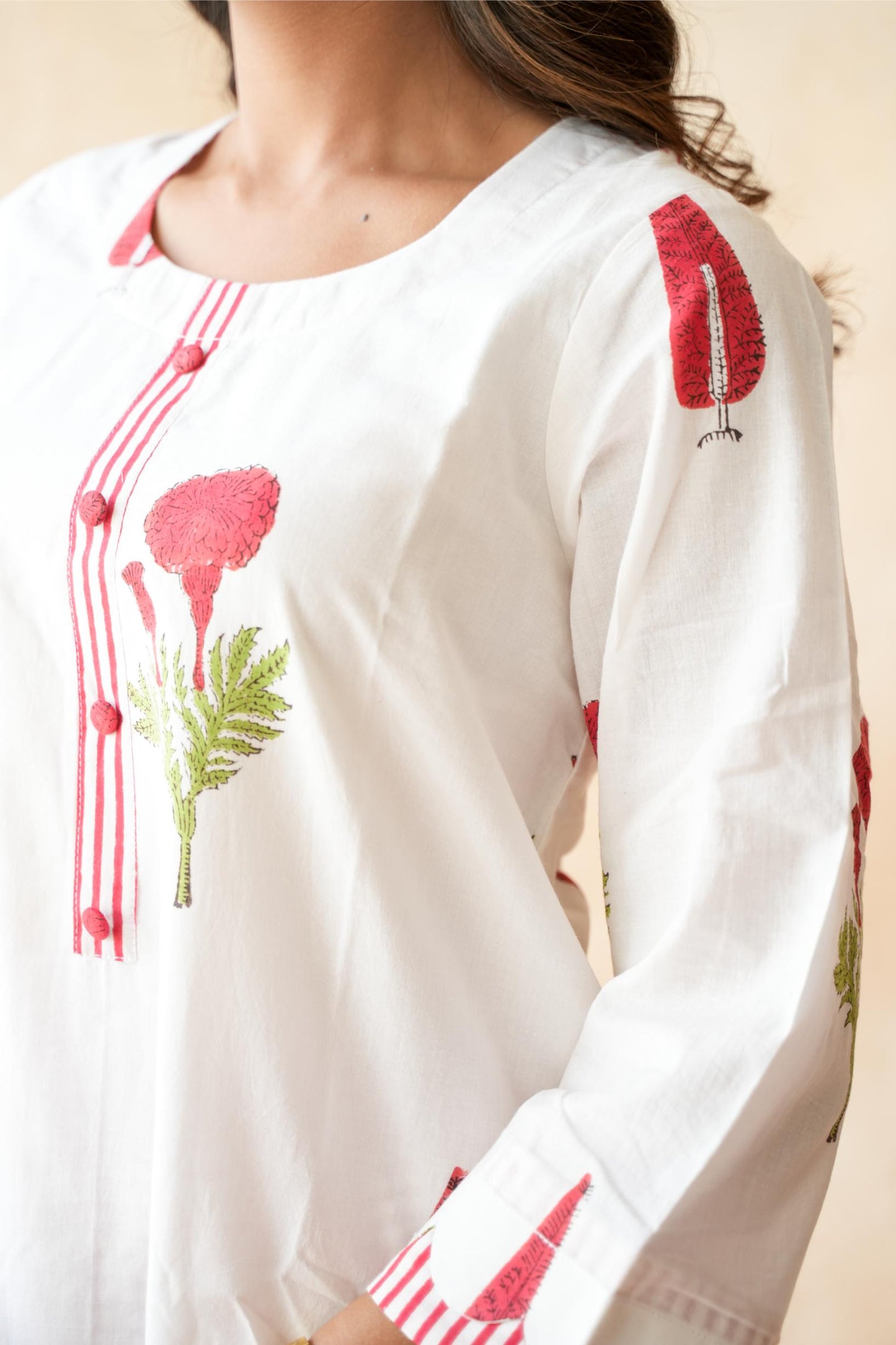 Gulnaar Farshi Kurta Set
