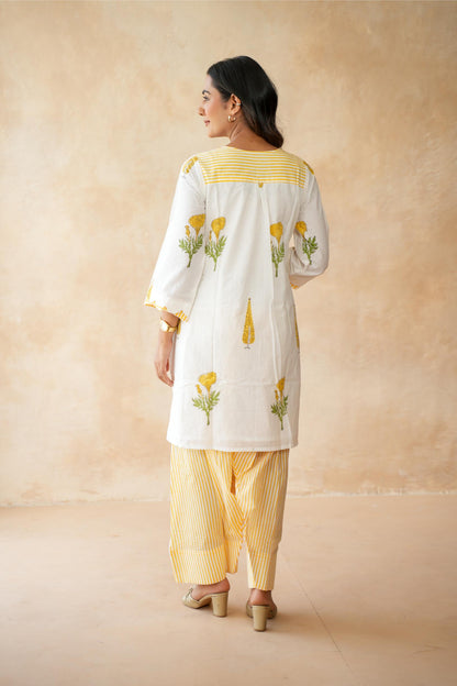 Mehr Farshi Kurta Set