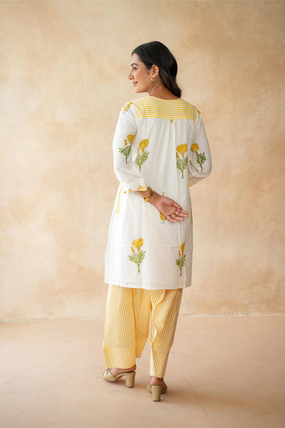 Mehr Farshi Kurta Set