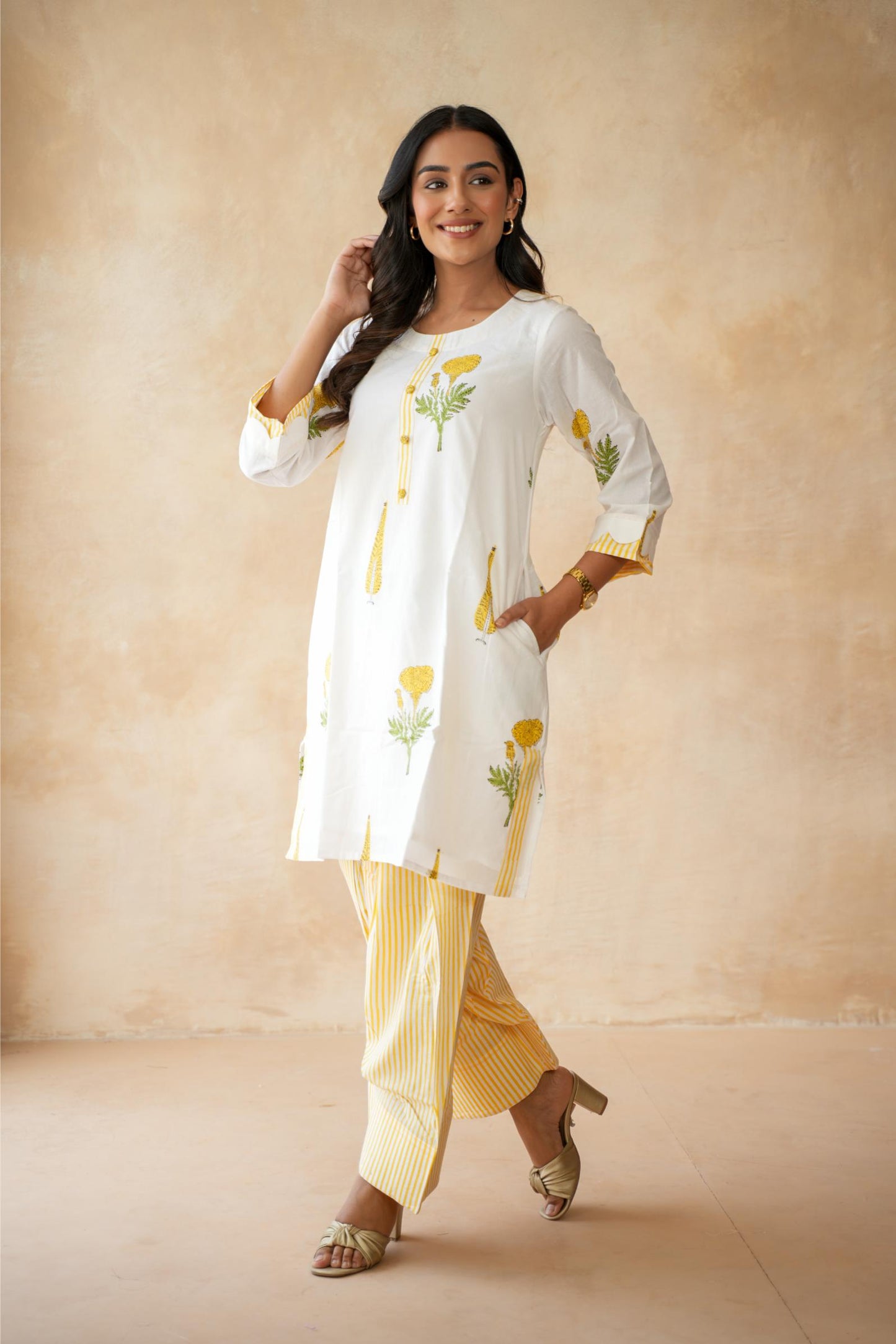 Mehr Farshi Kurta Set
