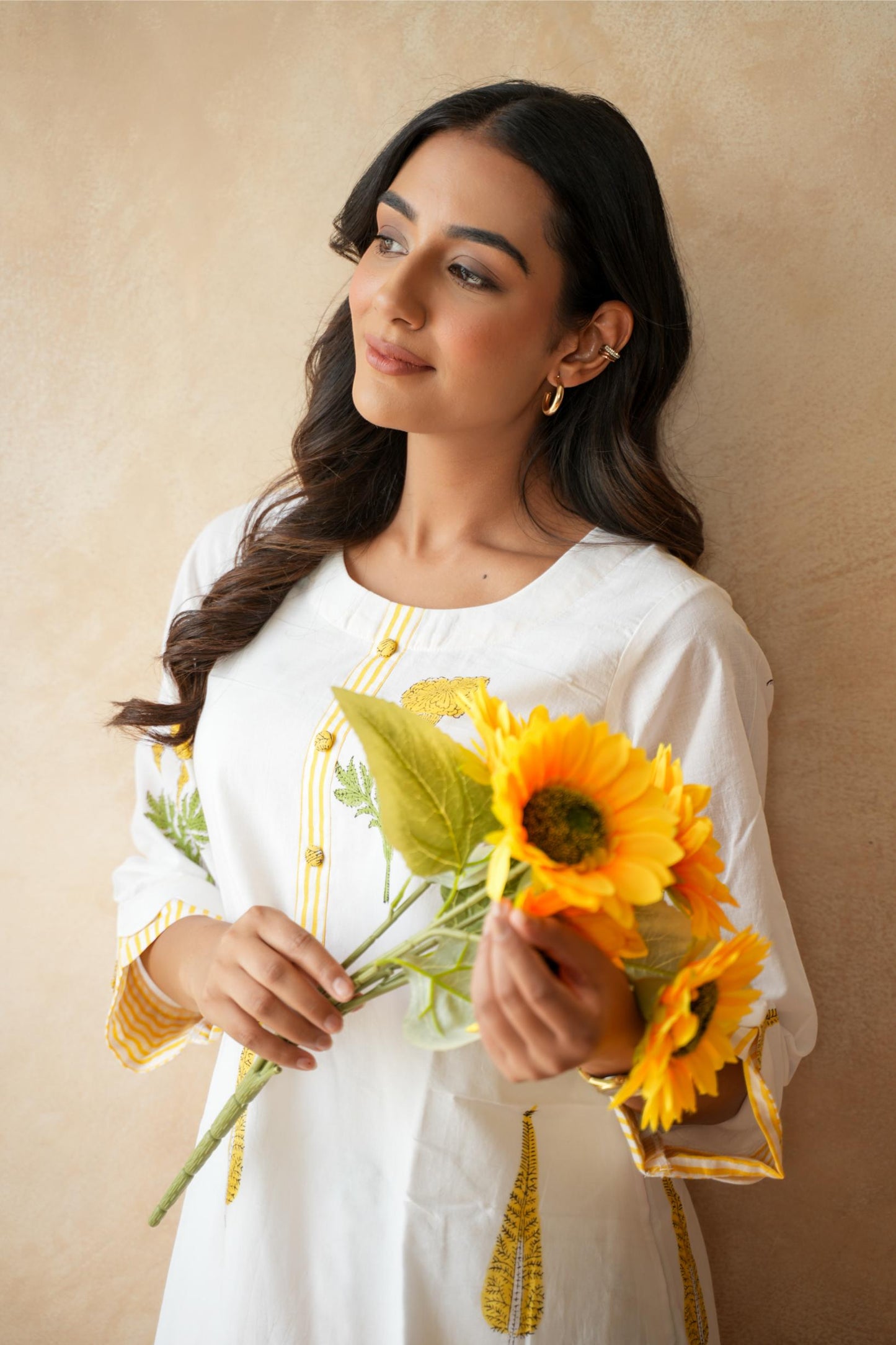 Mehr Farshi Kurta Set