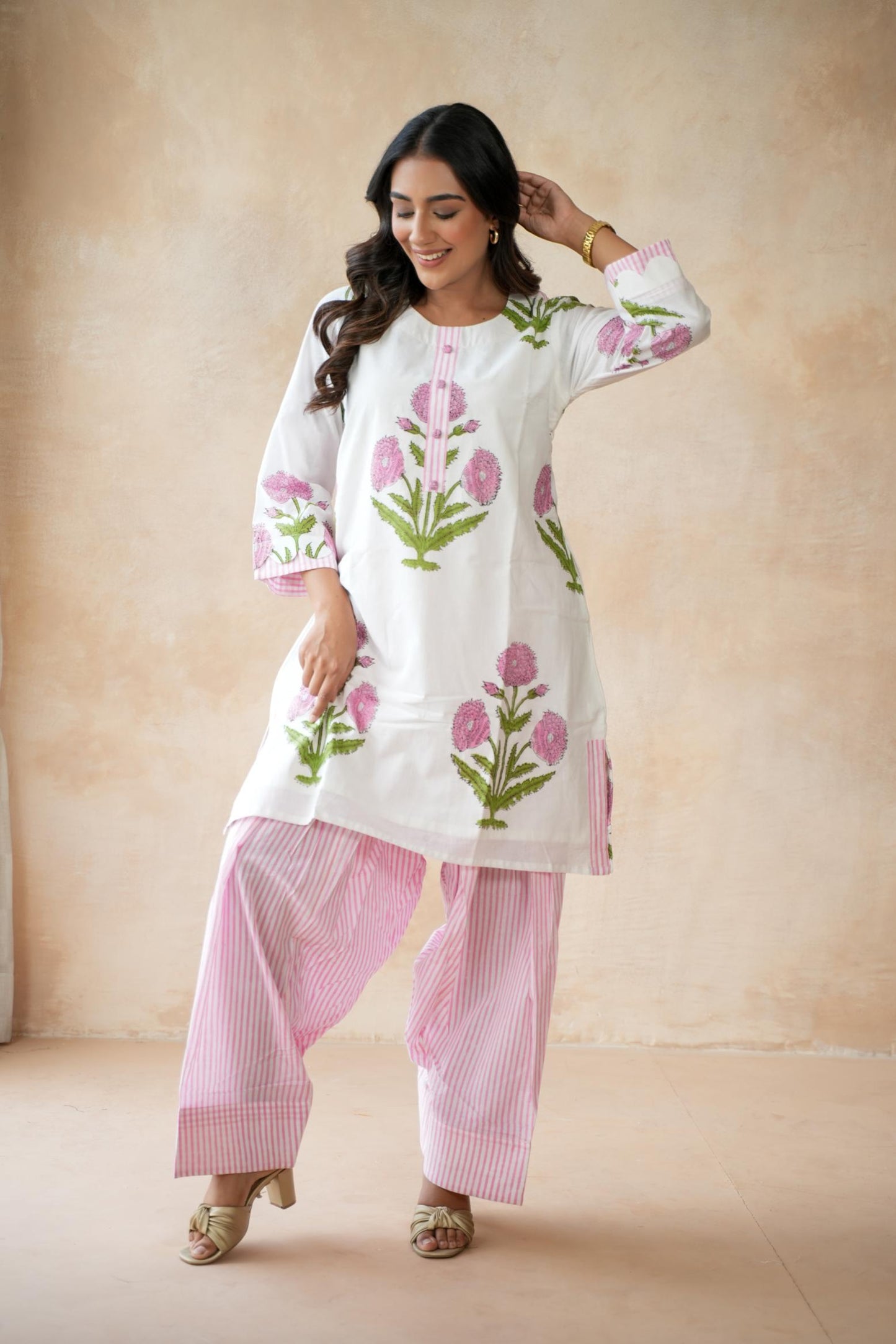 Pankhuri Farshi Kurta Set