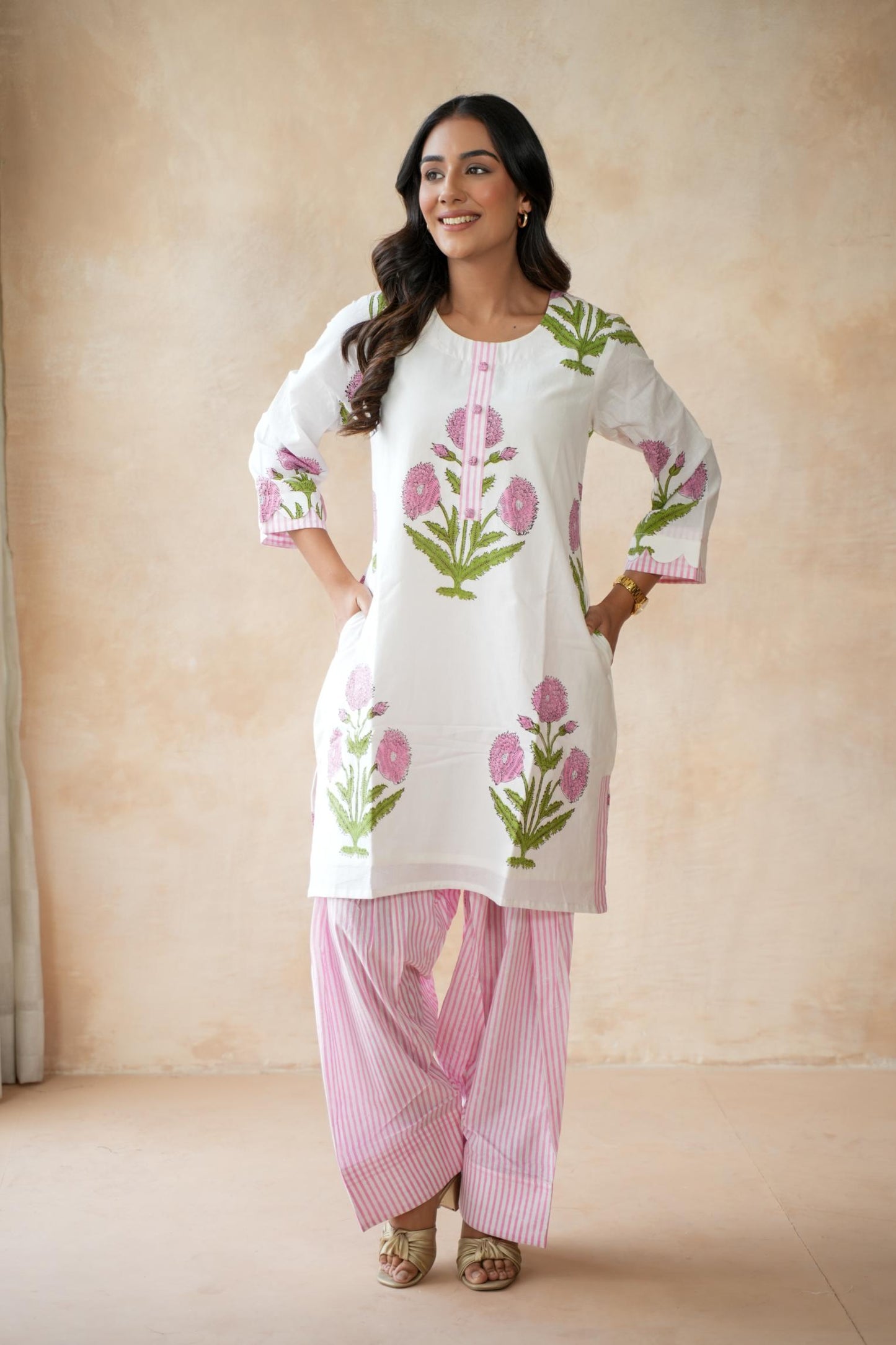 Pankhuri Farshi Kurta Set