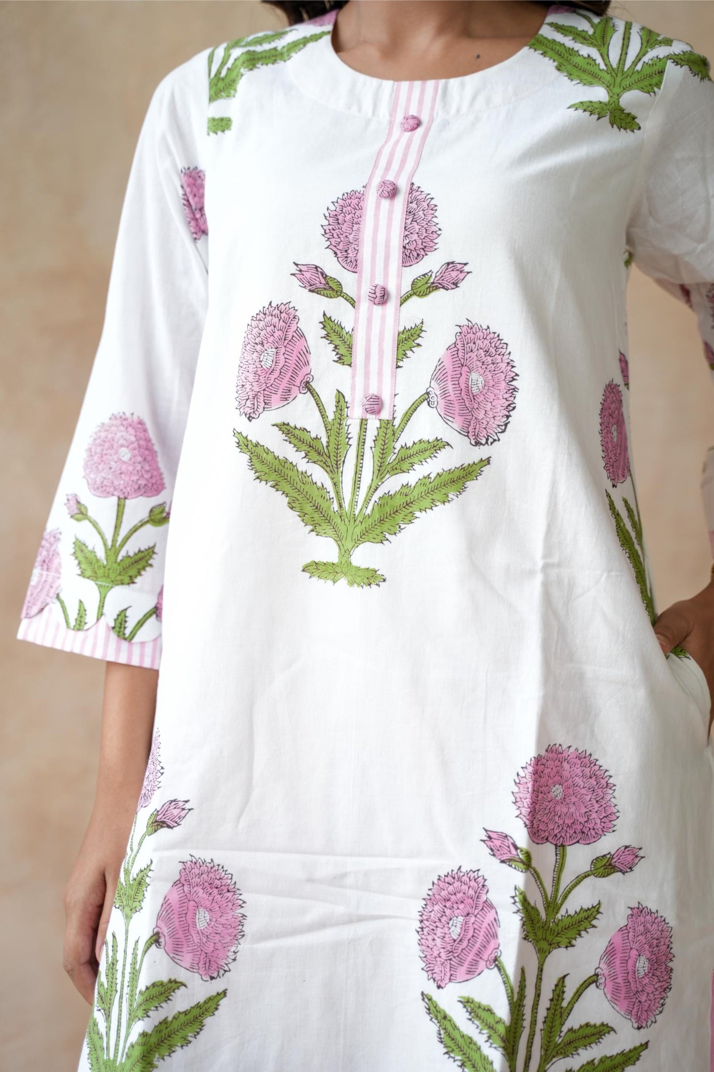 Pankhuri Farshi Kurta Set