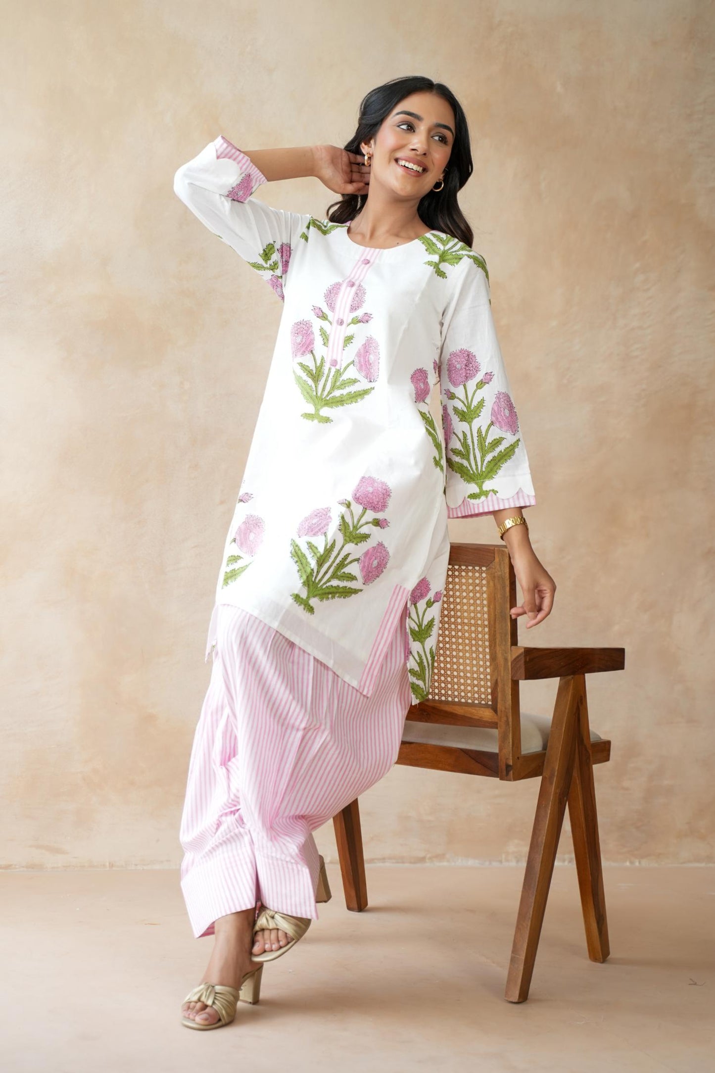 Pankhuri Farshi Kurta Set