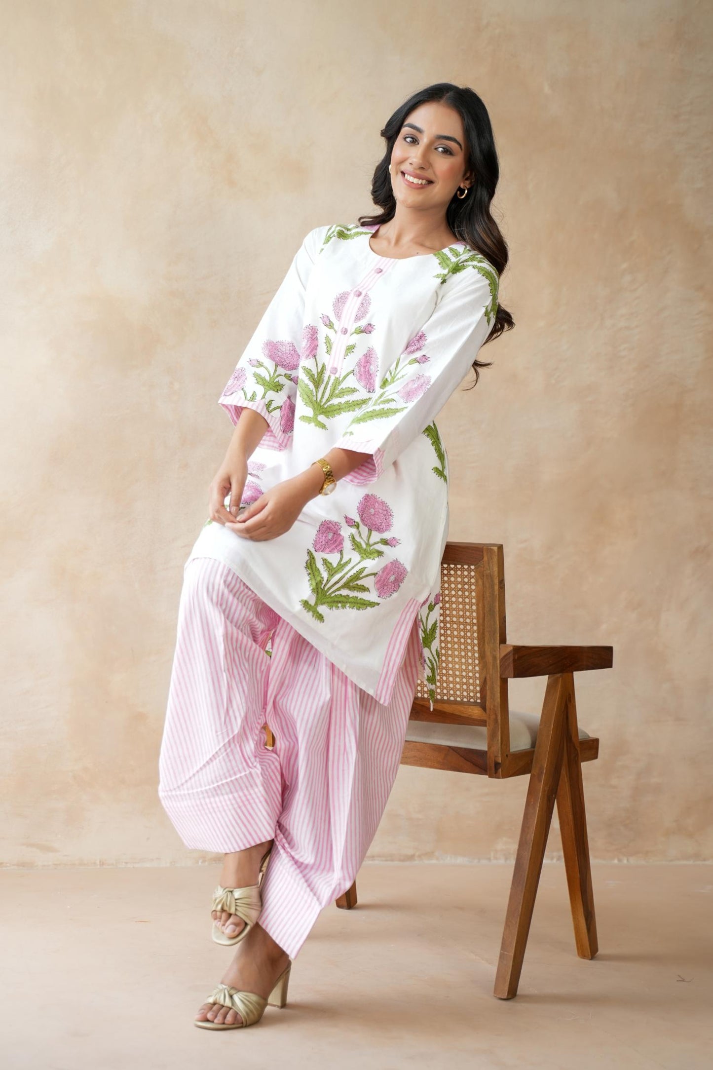 Pankhuri Farshi Kurta Set