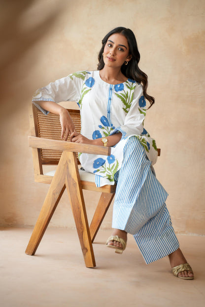 Neelofar Farshi Kurta Set