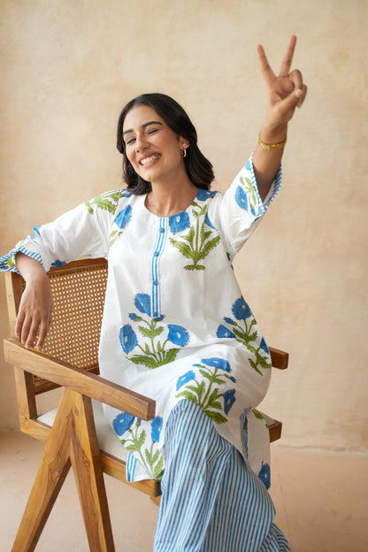 Neelofar Farshi Kurta Set
